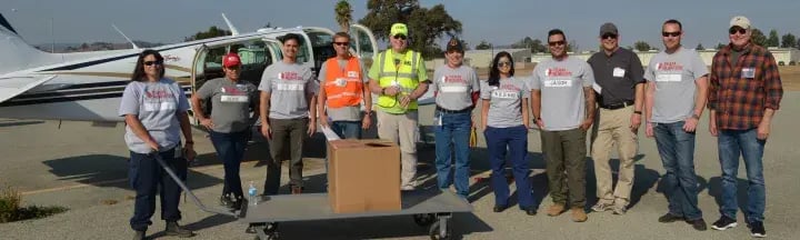 Team-Rubicon-at-plane-widescreen